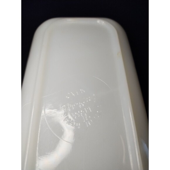 Vintage Fire King GAY FAD 8" Milk Glass Loaf Pan Fruit Peach & Grapes Bakeware - Picture 6 of 7